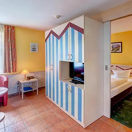 Apartment Duenenhaus Unserusedomde Ca40qm Mit Parkplatz Direkt Am 2i2 Uckeritz